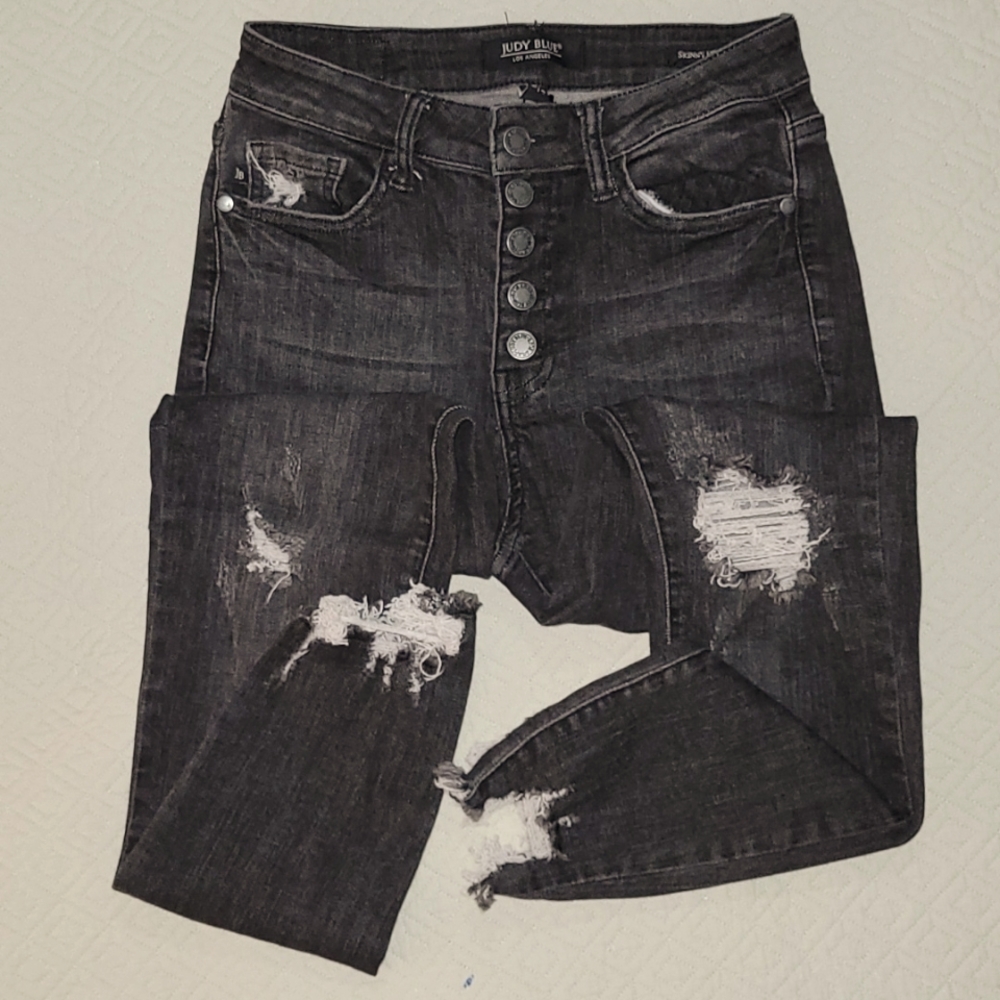 Black wash button fly distressed Judy Blue jeans size 5/27